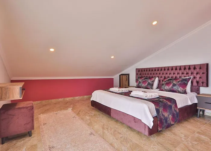 5 Bedroom Luxury With Private Pool كالكان