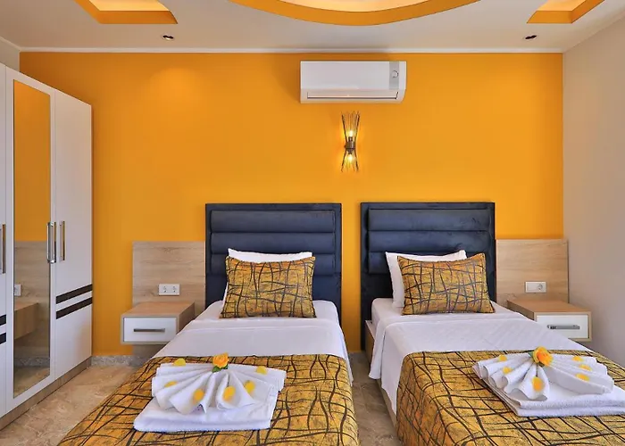 5 Bedroom Luxury With Private Pool فيلة *