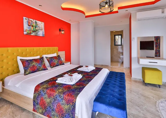 5 Bedroom Luxury With Private Pool * كالكان