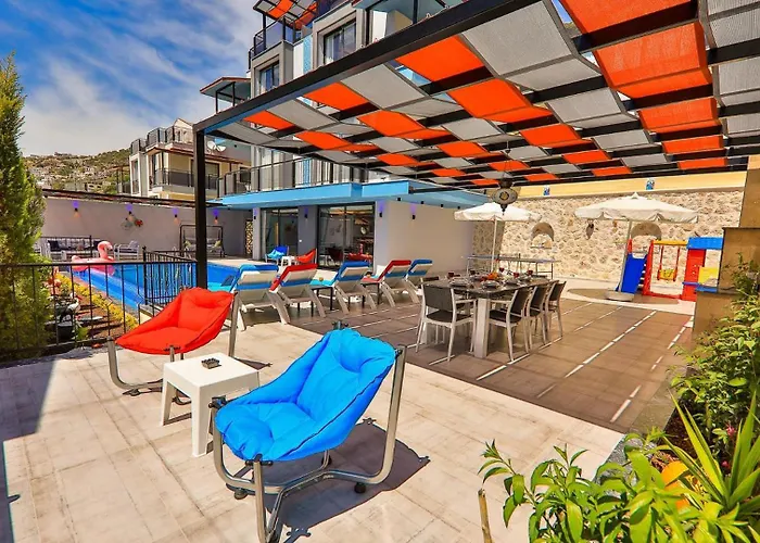 5 Bedroom Luxury With Private Pool