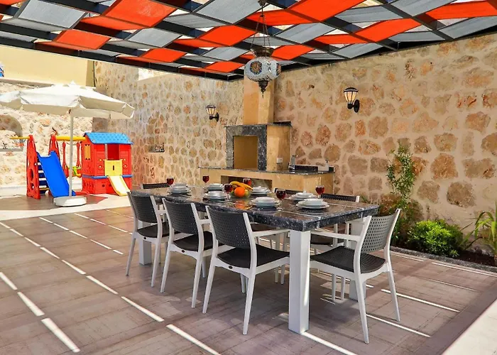 5 Bedroom Luxury With Private Pool * كالكان