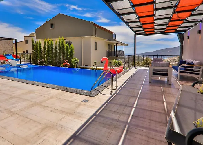 5 Bedroom Luxury With Private Pool فيلة كالكان