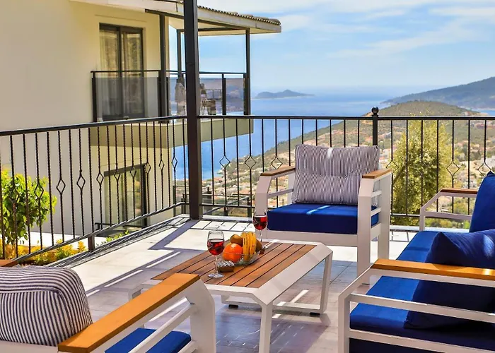 5 Bedroom Luxury With Private Pool * كالكان