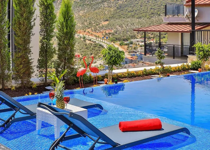5 Bedroom Luxury With Private Pool فيلة *