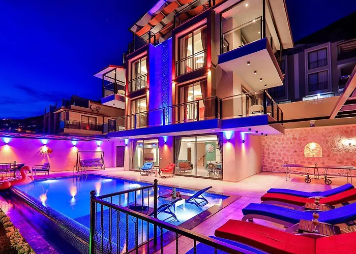فيلة 5 Bedroom Luxury With Private Pool *