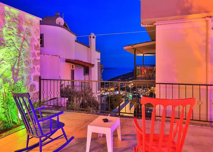 5 Bedroom Luxury With Private Pool * كالكان